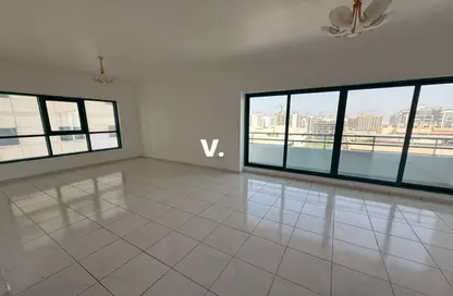 Apartment - 2 Bedrooms - 2 Bathrooms for rent in Saeed Tower 1 - Saeed Towers - Sheikh Zayed Road - Dubai