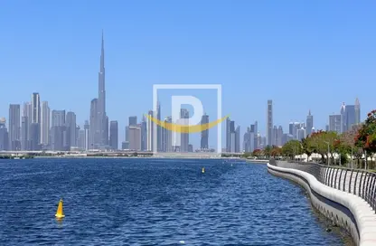عمارة بالكامل - استوديو للبيع في الجداف - دبي