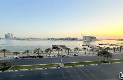 شقة - 2 غرف نوم - 2 حمامات للايجار في برج الشاطئ - الخان لاجون - الخان - الشارقة