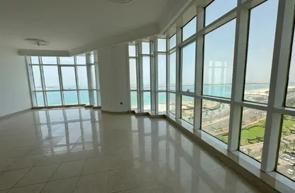 Apartment - 3 Bedrooms - 4 Bathrooms for rent in Al Sawari Tower - Al Khalidiya - Abu Dhabi