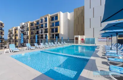 Apartment - 2 Bedrooms - 2 Bathrooms for sale in Al Hamra Village - Ras Al Khaimah