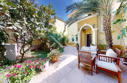 Villa - 3 Bedrooms - 4 Bathrooms for sale in Legacy - Jumeirah Park - Dubai