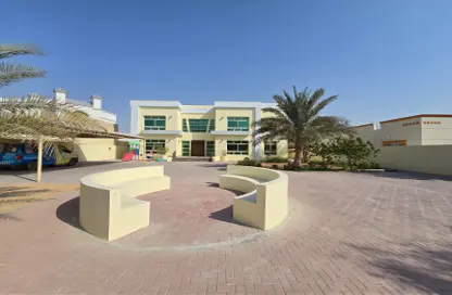 فيلا - 6 غرف نوم - 7 حمامات للايجار في فلل البرشاء 2 - البرشاء 2 - البرشاء - دبي