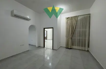 Apartment - 2 Bedrooms - 2 Bathrooms for rent in Madinat Al Riyad - Abu Dhabi Apartment - 2 Bedrooms - 2 Bathrooms for rent in Madinat Al Riyad - Abu Dhabi