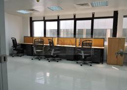 مكتب للكراء في برج السامان - شارع حمدان - أبوظبي