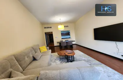 Apartment - 1 Bedroom - 2 Bathrooms for rent in Green Lakes Towers - JLT Cluster S - Jumeirah Lake Towers - Dubai