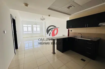 Apartment - 1 Bedroom - 2 Bathrooms for rent in Al Rabia Tower - Majan - Dubai Land - Dubai