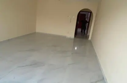 Apartment - 2 Bedrooms - 2 Bathrooms for rent in Al Jurf 2 - Al Jurf - Ajman Downtown - Ajman