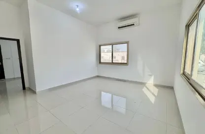 Apartment - 1 Bedroom - 2 Bathrooms for rent in Shakhbout City - Abu Dhabi