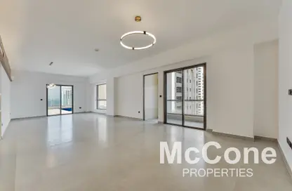 Apartment - 4 Bedrooms - 4 Bathrooms for rent in Rimal 4 - Rimal - Jumeirah Beach Residence - Dubai