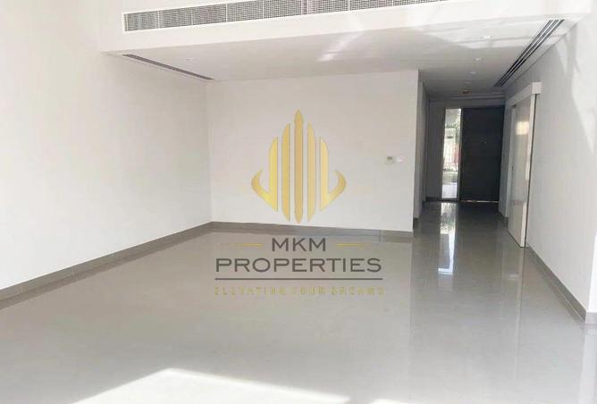 15240424 - Property Image 2