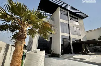 Villa - 6 Bedrooms - 7+ Bathrooms for sale in Jumeirah Park Homes - Jumeirah Park - Dubai