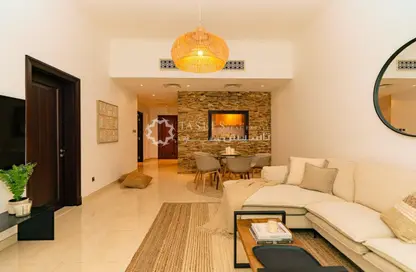 Apartment - 2 Bedrooms - 2 Bathrooms for rent in Zaafaran 3 - Zaafaran - Old Town - Dubai