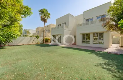 Villa - 4 Bedrooms - 4 Bathrooms for rent in Meadows 2 - Meadows - Dubai