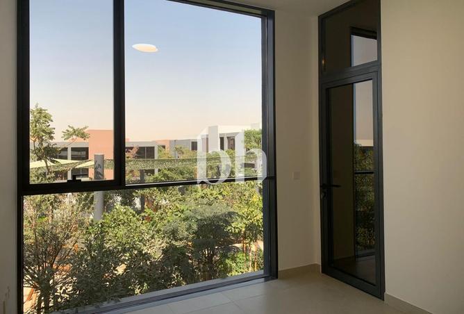 15710541 - صورة العقار 3