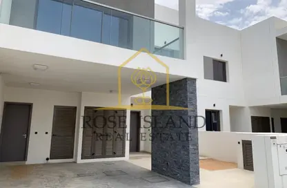 Townhouse - 3 Bedrooms - 4 Bathrooms for sale in Redwoods - Yas Acres - Yas Island - Abu Dhabi