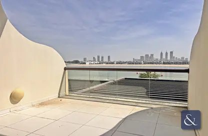 Apartment - 1 Bathroom for rent in Club Vista Mare - Palm Jumeirah - Dubai