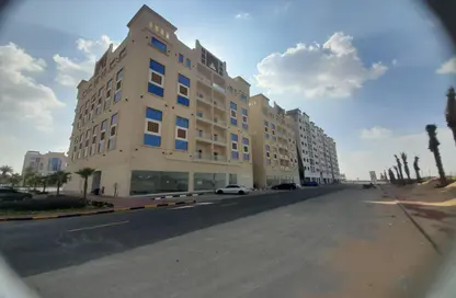 Apartment - 2 Bedrooms - 2 Bathrooms for sale in Al Ameera Village - Ajman