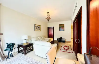 Apartment - 1 Bedroom - 2 Bathrooms for rent in Zanzebeel 2 - Zanzebeel - Old Town - Dubai