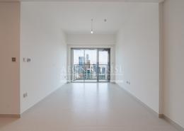 Empty Room image for: Apartment - 1 bedroom - 1 bathroom for rent in Burj Royale - Downtown Dubai - Dubai, Image 1