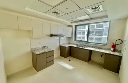 شقة - 3 غرف نوم - 5 حمامات للايجار في حديقة الوليد 1 - حديقة الوليد - الجداف - دبي