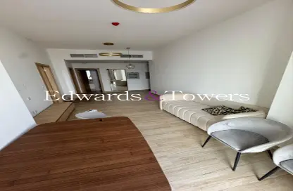 شقة - غرفة نوم - 2 حمامات للبيع في برج ريجينا - الضاحية 12 - قرية الجميرا سركل - دبي شقة - غرفة نوم - 2 حمامات للبيع في برج ريجينا - الضاحية 12 - قرية الجميرا سركل - دبي