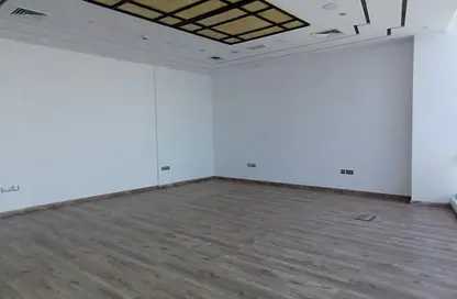 مكتب - استوديو - 1 حمام للايجار في برج بارك لين - الخليج التجاري - دبي