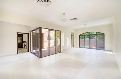 Townhouse - 4 Bedrooms - 5 Bathrooms for sale in Naseem - Mudon - Dubai