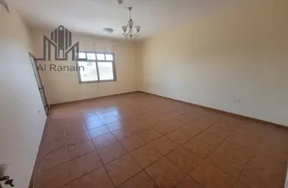 Apartment - 3 Bedrooms - 3 Bathrooms for rent in Asharej - Al Ain