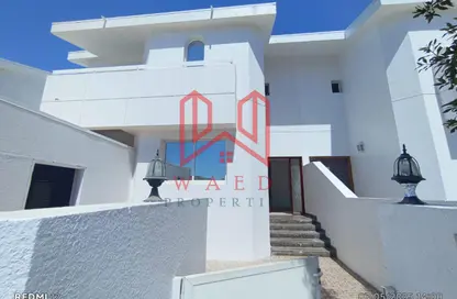 Villa - 4 Bedrooms - 5 Bathrooms for rent in Al Garhoud Villas - Al Garhoud - Dubai