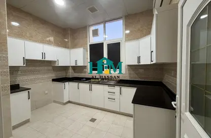 Apartment - 3 Bedrooms - 3 Bathrooms for rent in Madinat Al Riyad - Abu Dhabi