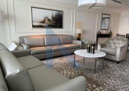صورةغرفة المعيشة لـ: شقة - 2 غرف نوم - 3 حمامات للكراء في فندق العنوان - بوليفارد - دبي وسط المدينة - دبي, صورة 1