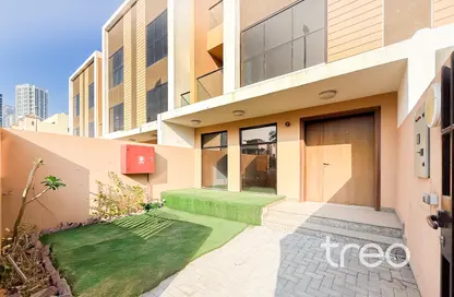 تاون هاوس - 4 غرف نوم - 6 حمامات للبيع في فيلات شقصي - منطقة 15 - قرية الجميرا سركل - دبي تاون هاوس - 4 غرف نوم - 6 حمامات للبيع في فيلات شقصي - منطقة 15 - قرية الجميرا سركل - دبي