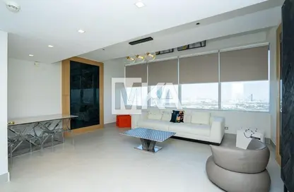 Apartment - 1 Bedroom - 2 Bathrooms for sale in Sky Gardens - DIFC - Dubai