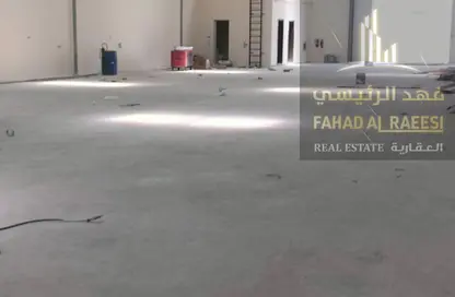 Warehouse - Studio - 2 Bathrooms for rent in Al Sajaa Industrial - Al Sajaa - Sharjah