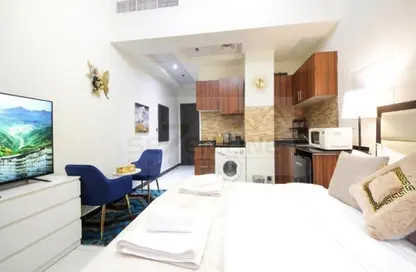 شقة - 1 حمام للايجار في ساحة نايتبريدج - الضاحية 13 - قرية جميرا الدائرية - دبي