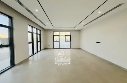 فيلا - 5 غرف نوم - 7 حمامات للايجار في مدينة الرياض - أبوظبي