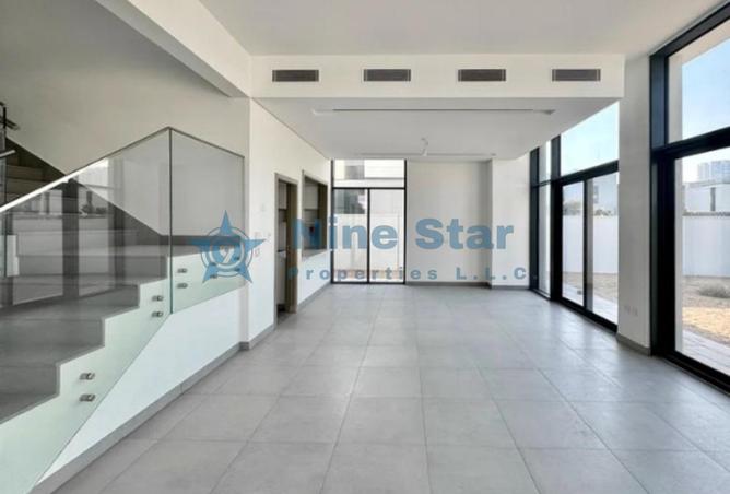 15729468 - صورة العقار 3