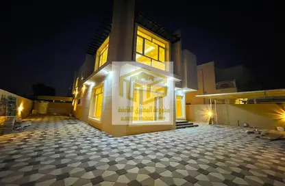 Outdoor House image for: Villa - 5 Bedrooms - 5 Bathrooms for sale in Al Mowaihat 3 - Al Mowaihat - Ajman, Image 1