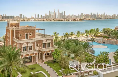 Apartment - 2 Bedrooms - 3 Bathrooms for rent in Wyndham residences - The Palm - Palm Jumeirah - Dubai