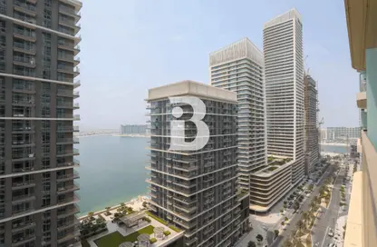Apartment - 1 Bedroom - 2 Bathrooms for sale in Marina Vista - EMAAR Beachfront - Dubai Harbour - Dubai