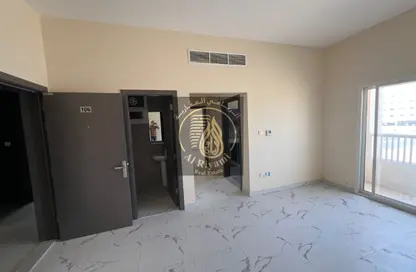 Apartment - 1 Bedroom - 2 Bathrooms for rent in Al Jurf 3 - Al Jurf - Ajman Downtown - Ajman