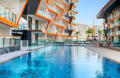 Apartment - 2 Bedrooms - 2 Bathrooms for sale in Binghatti Avenue - Al Jaddaf - Dubai