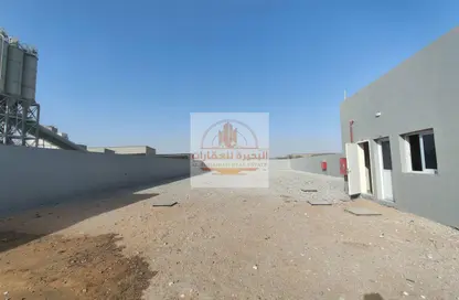 أرض - استوديو للايجار في الصجعة الصناعية - آلصجعه - الشارقة