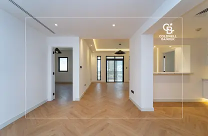 شقة - 2 غرف نوم - 3 حمامات للبيع في ينسون 6 - ينسون - المدينة القديمة - دبي وسط المدينة - دبي