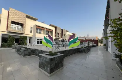 فيلا - 5 غرف نوم - 6 حمامات للايجار في فلل الجافلية - الجافلية - دبي