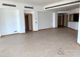 Apartment - 3 bedrooms - 3 bathrooms for rent in Al Basri - Shoreline Apartments - Palm Jumeirah - Dubai