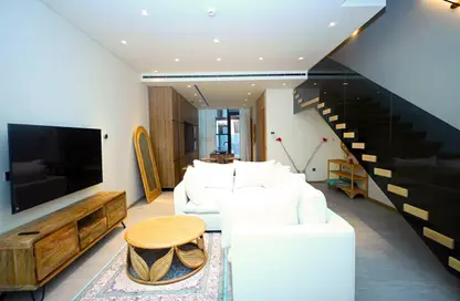 فيلا - 3 غرف نوم - 3 حمامات للبيع في التوقيع - الضاحية 10 - قرية جميرا الدائرية - دبي