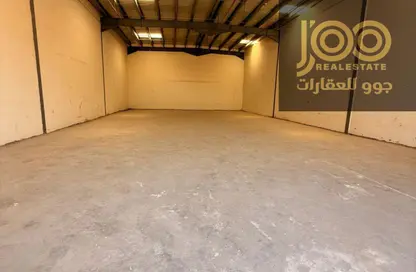 مستودع - استوديو - 1 حمام للايجار في أم الثعوب - أم القيوين