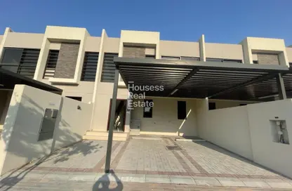 فيلا - 3 غرف نوم - 5 حمامات للايجار في فلل اوروم - كورستيا - داماك هيلز 2 - دبي فيلا - 3 غرف نوم - 5 حمامات للايجار في فلل اوروم - كورستيا - داماك هيلز 2 - دبي